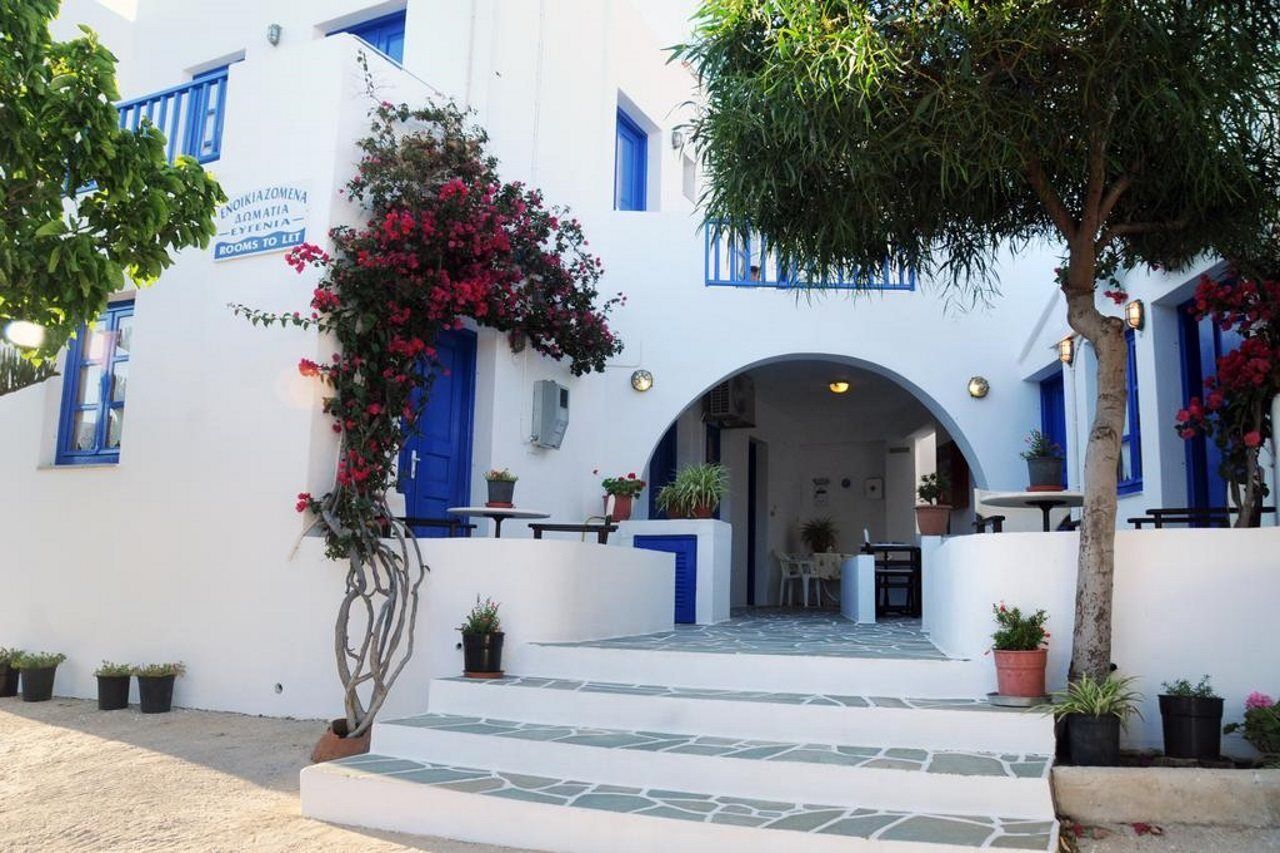 Evgenia Rooms And Apartments Folégandros 外观 照片