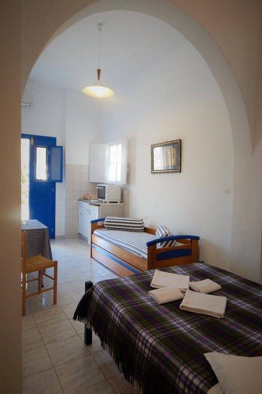 Evgenia Rooms And Apartments Folégandros 外观 照片